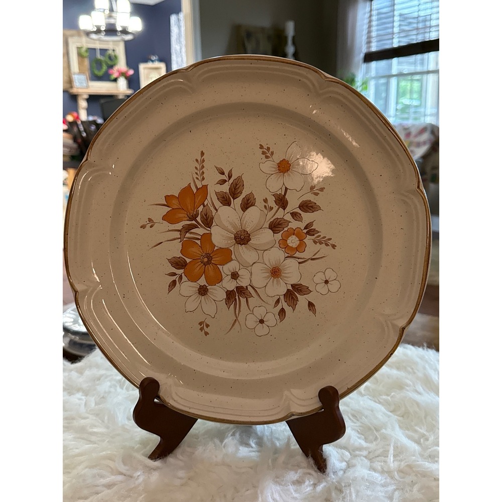 Almond Flair Country Bouquet Stoneware Dinner Plate Floral Vintage Japan